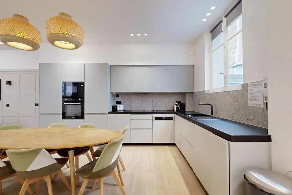 Sublime Paris Apartment 3Br-10P